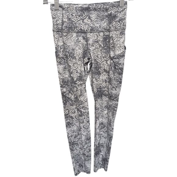 LULULEMON ATHLETICA Fast & Free 7/8 Tight II (Non-Reflective) Size 4 - Picture 6 of 7